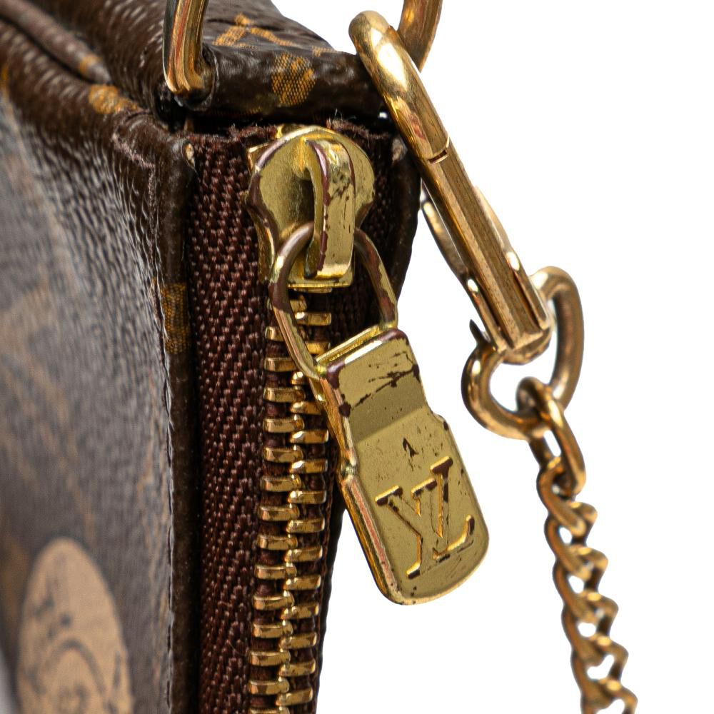Louis Vuitton Pochette Accessoires