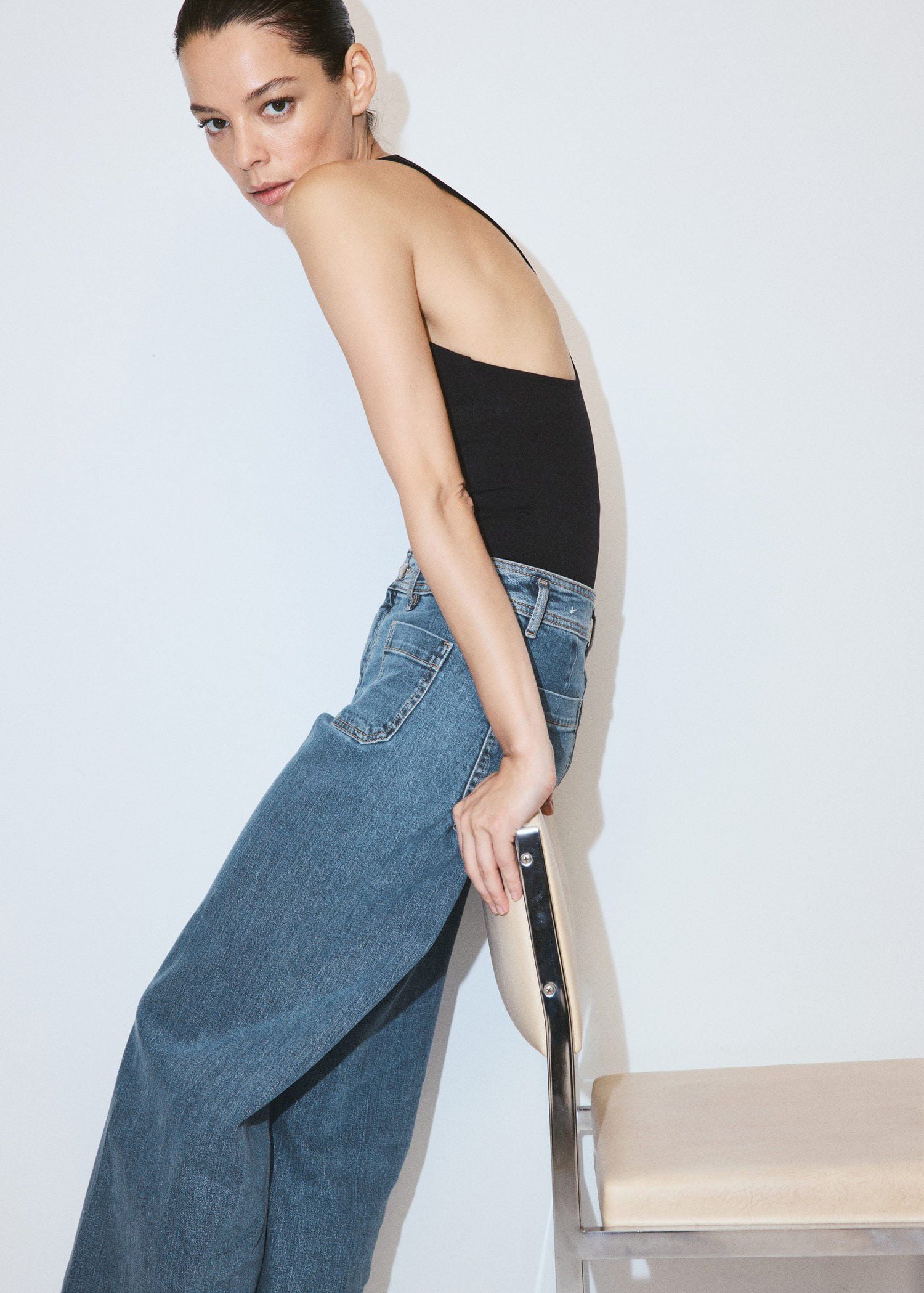 High-waisted wideleg jeans