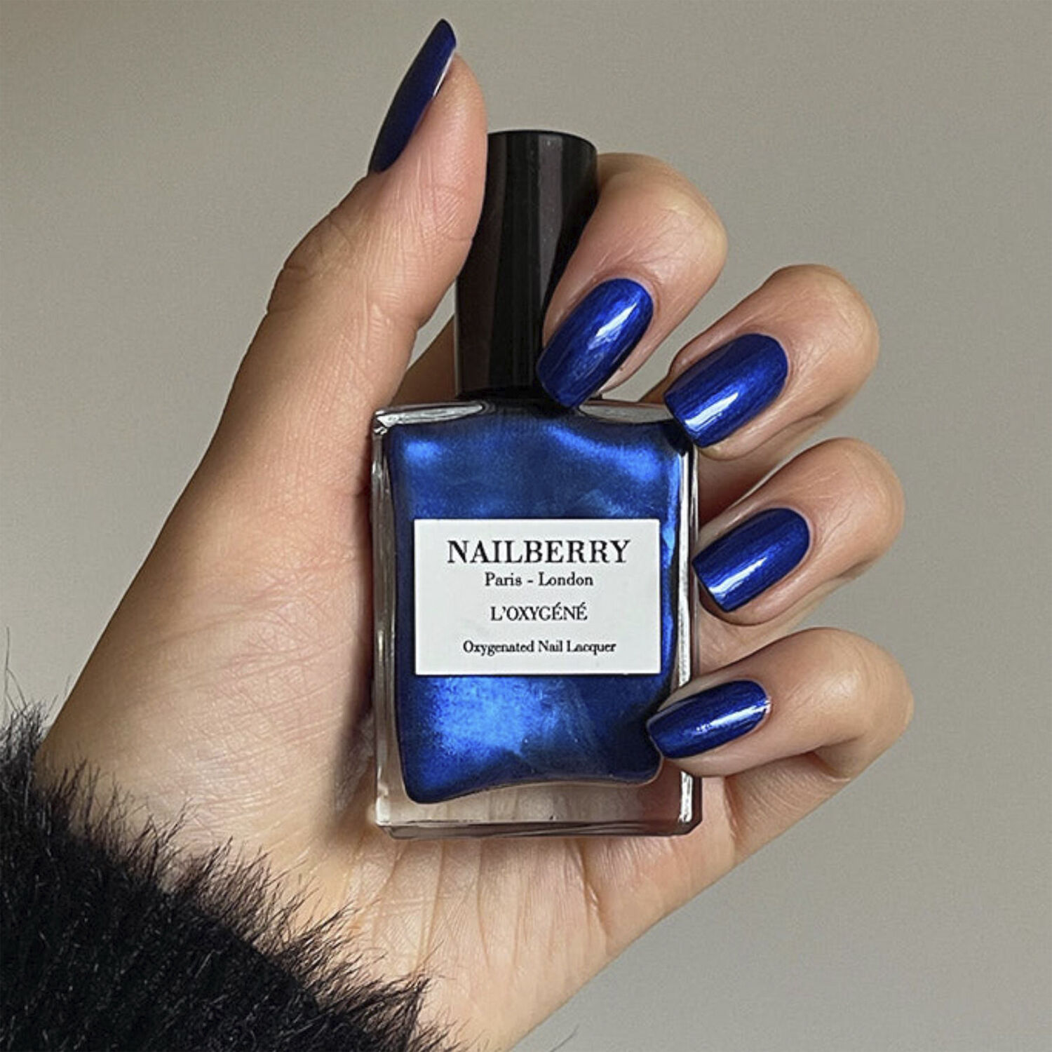 NAILBERRY Blue Moon