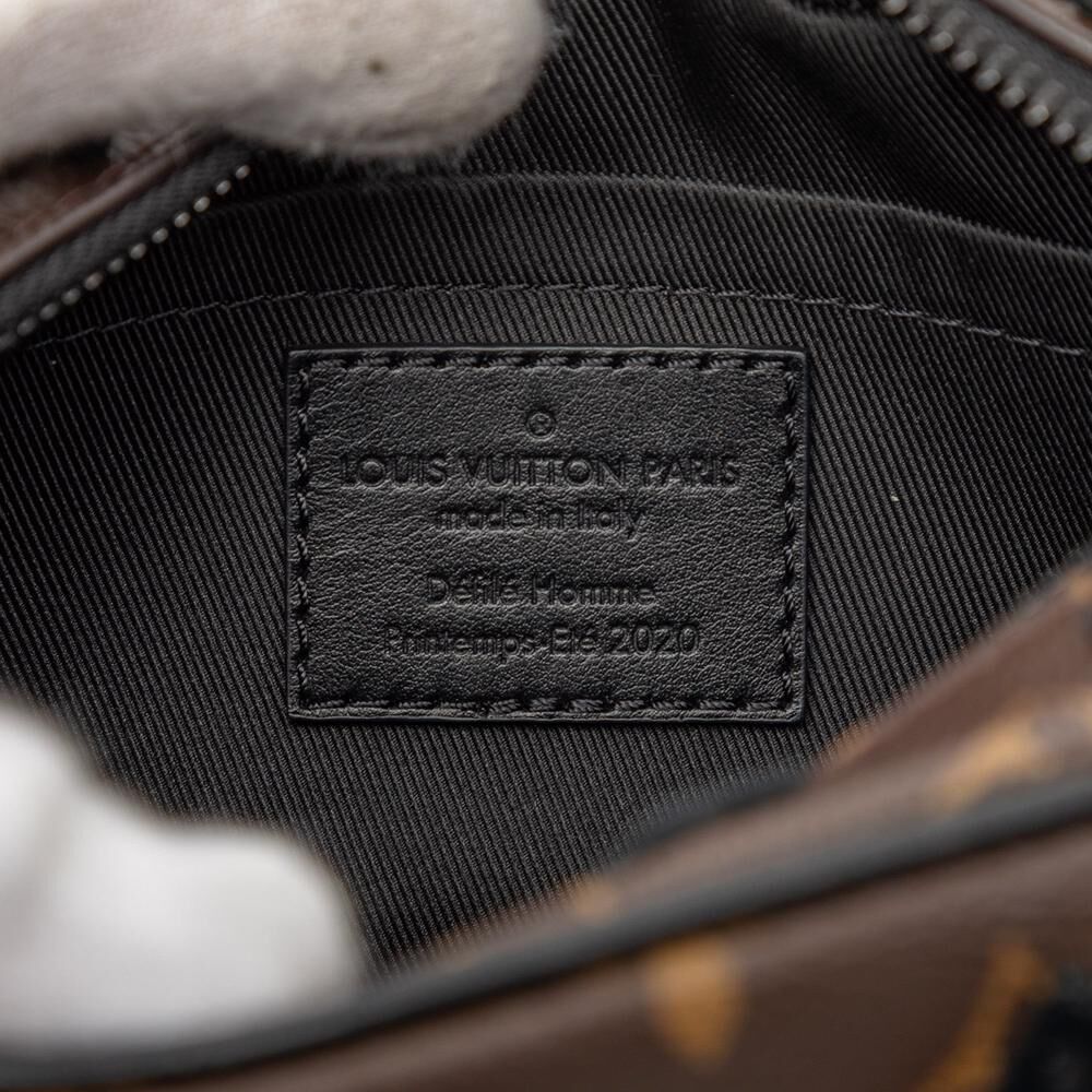 Louis Vuitton Shoulder Bags