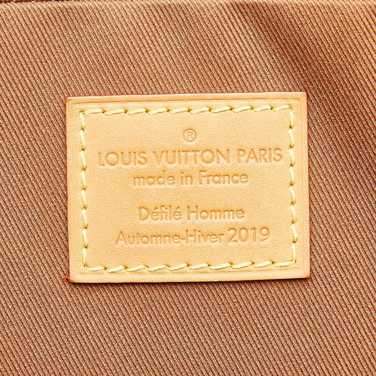 Louis Vuitton Messenger