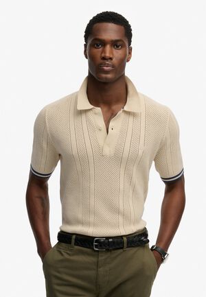 KNITTED TEXTURE S/S POLO