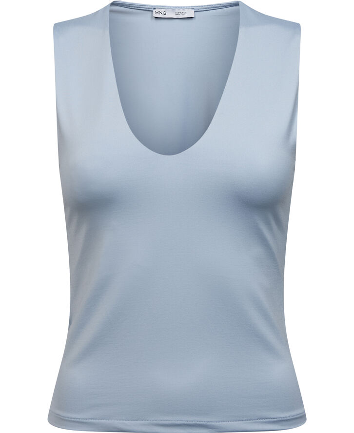 Fitted V-neck top