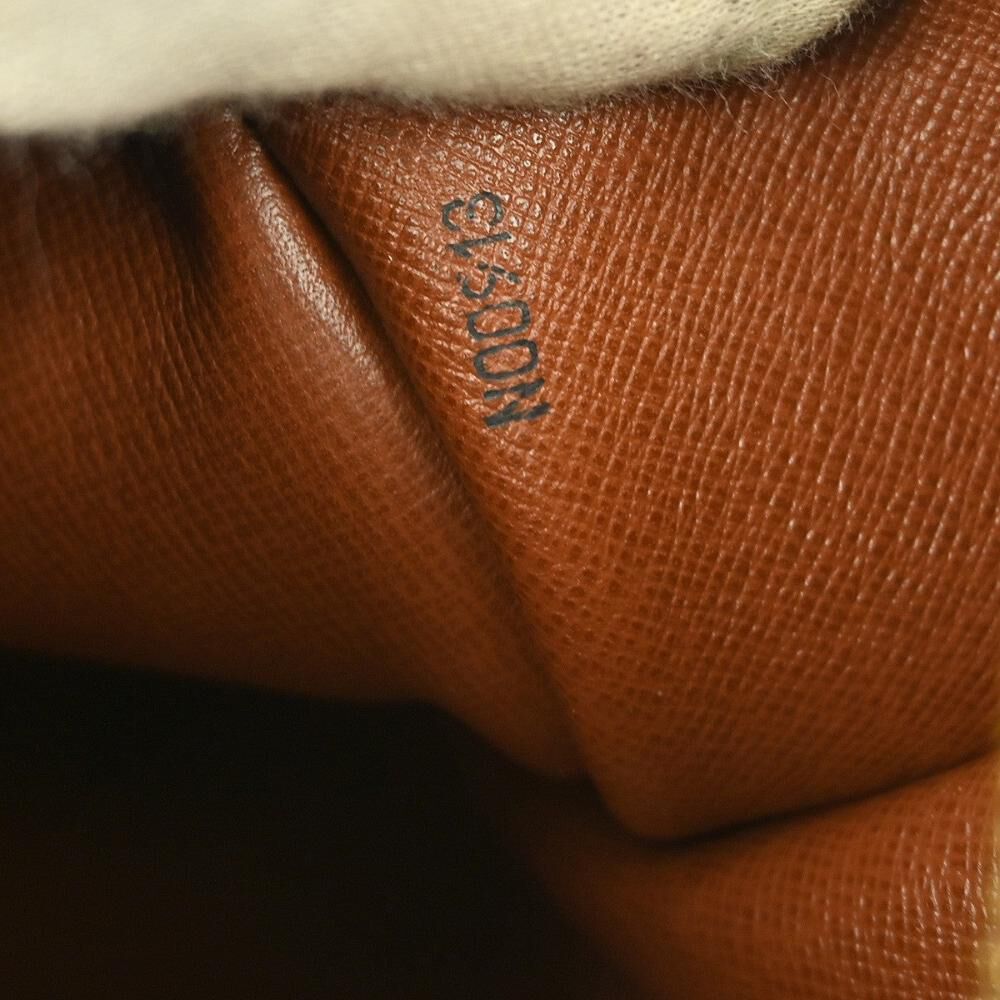 Louis Vuitton Papillon