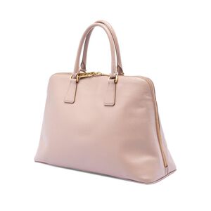 Prada Promenade