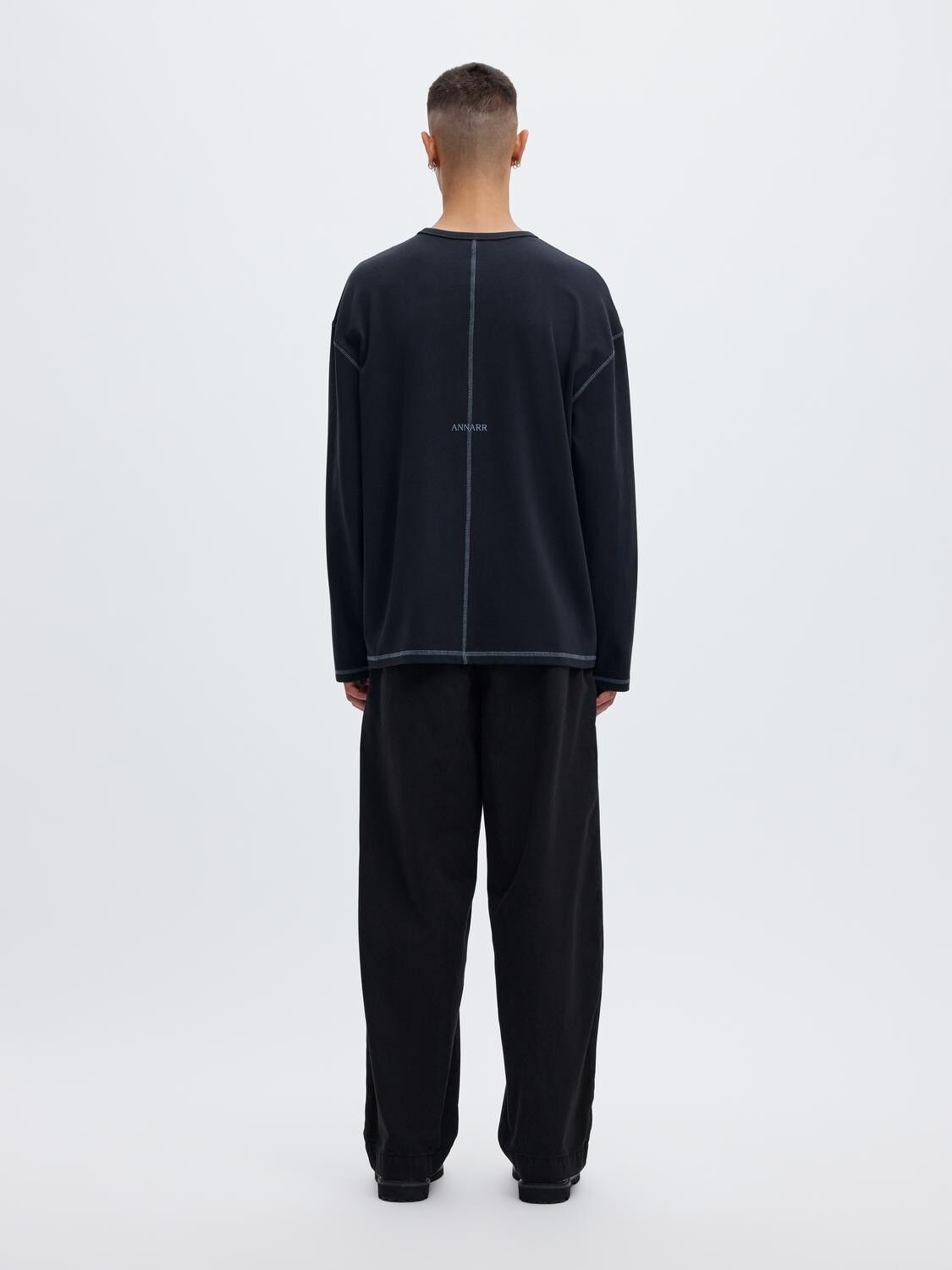 Anreske Stitches Ls O-Neck Tee