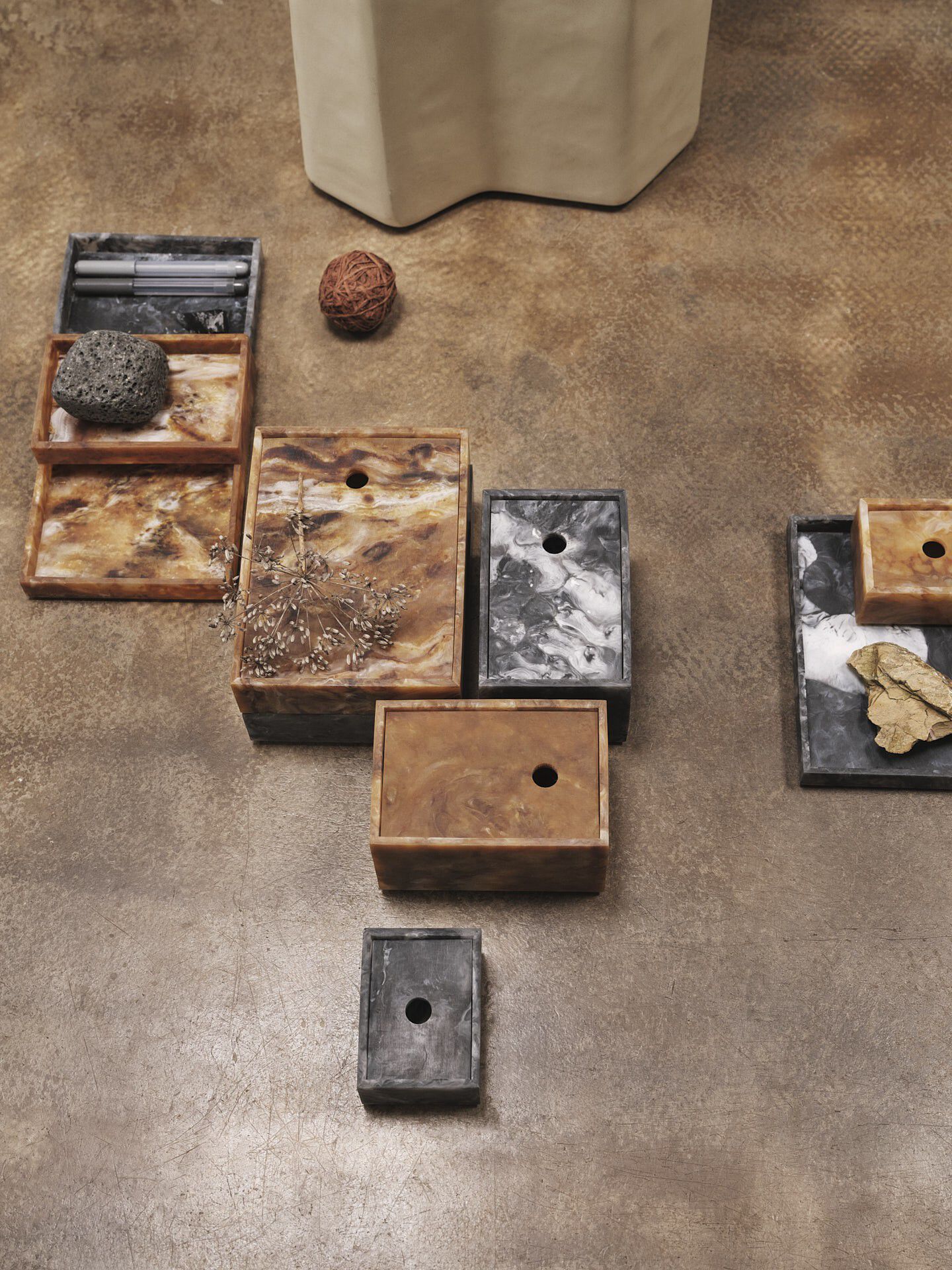 Mist Tray - 15 x 20 - Charcoal