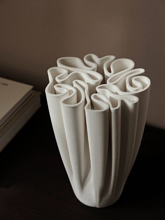 Dedali Vase - H25 - Off-white