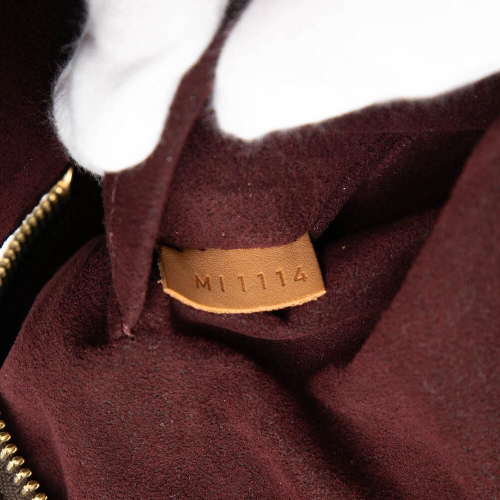 Louis Vuitton Marais