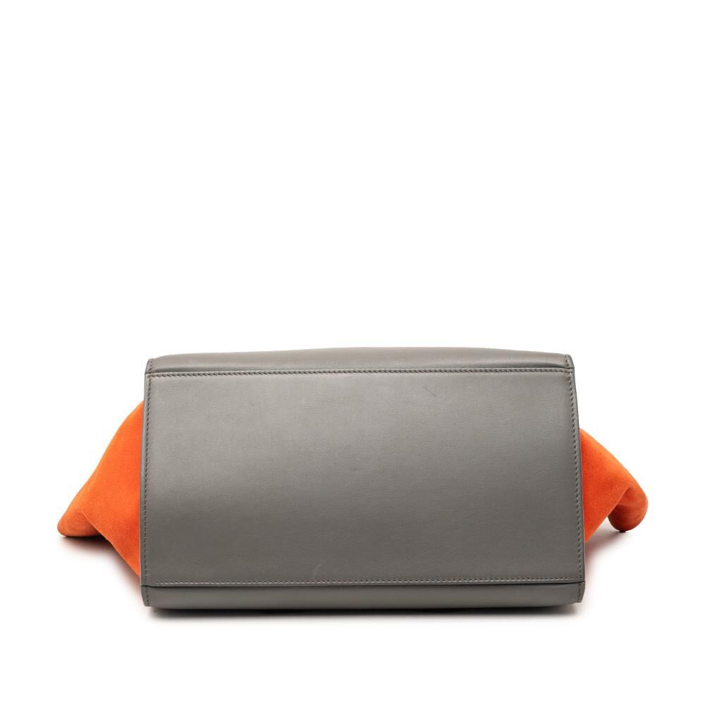 C&eacute;line Trapeze