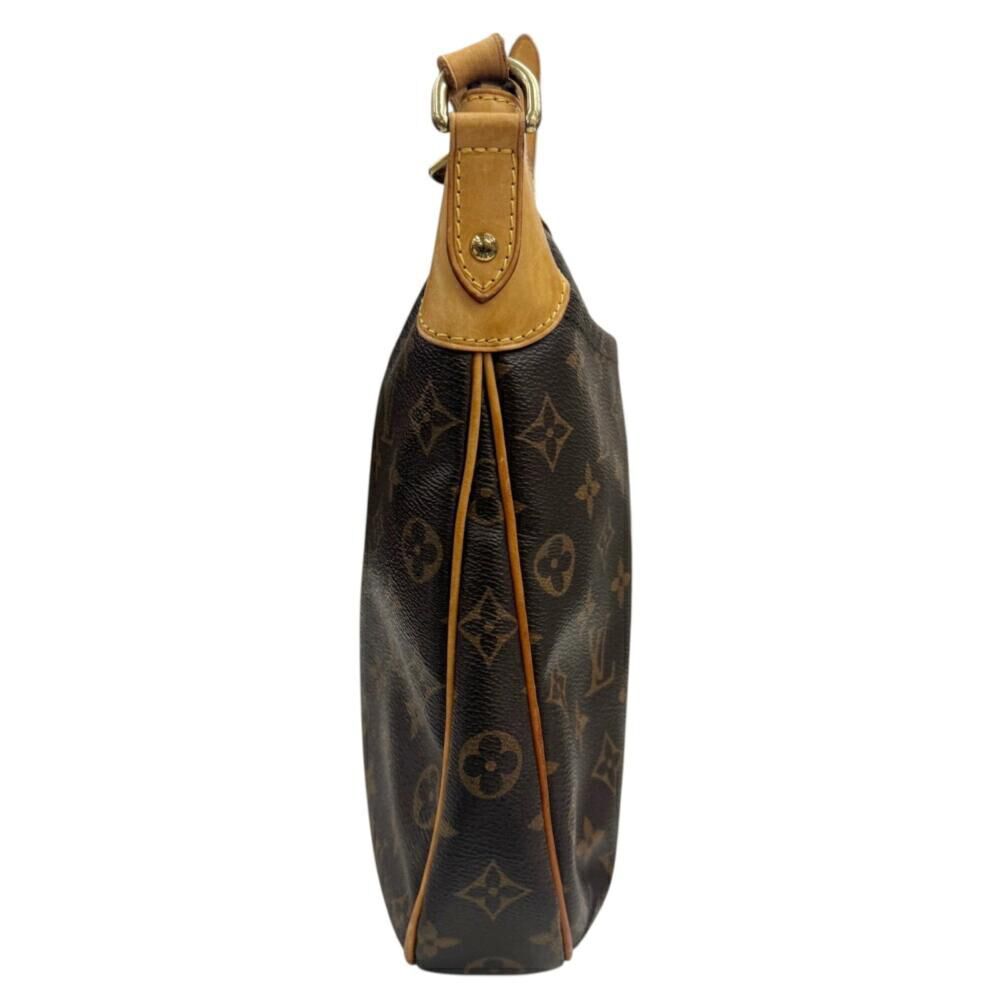 Louis Vuitton Shoulder Bags