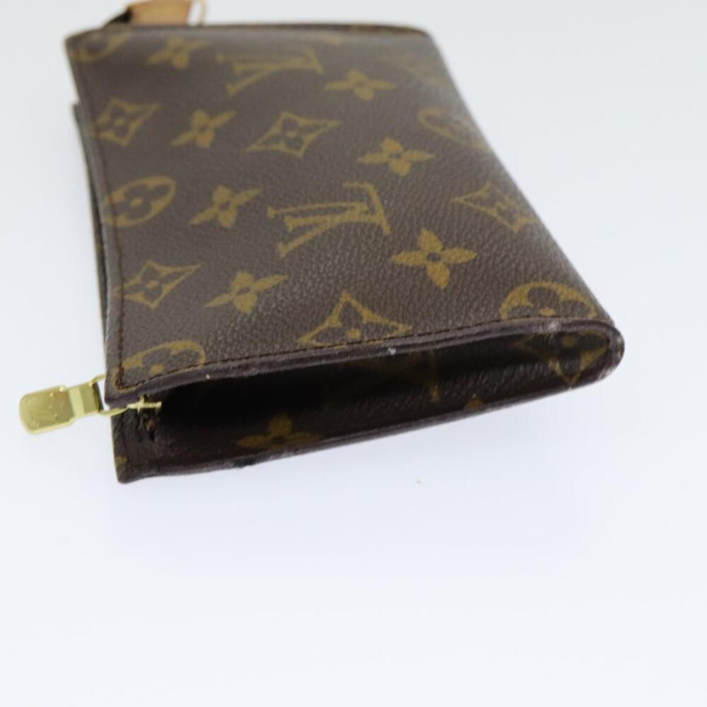 Louis Vuitton Pouch