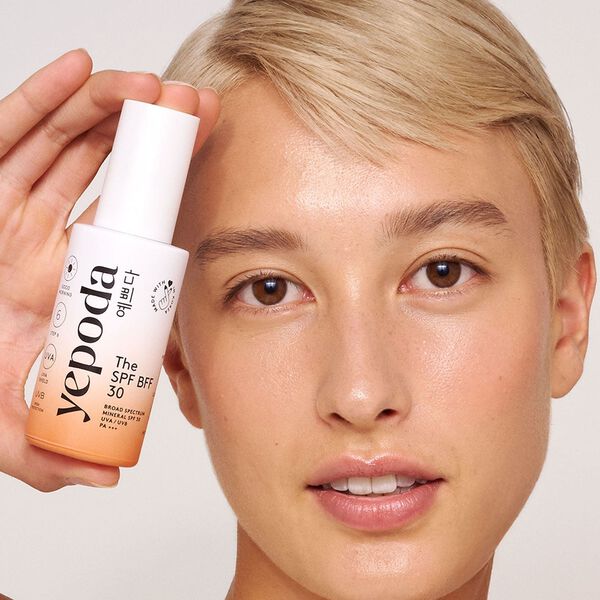 The SPF BFF (30) - UVA/UVB tonad mineralisk solskyddskräm SPF 30 PA+++