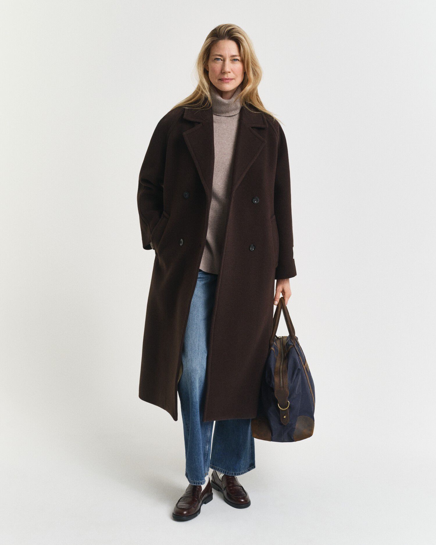 SOFT WOOL TURTLENECK