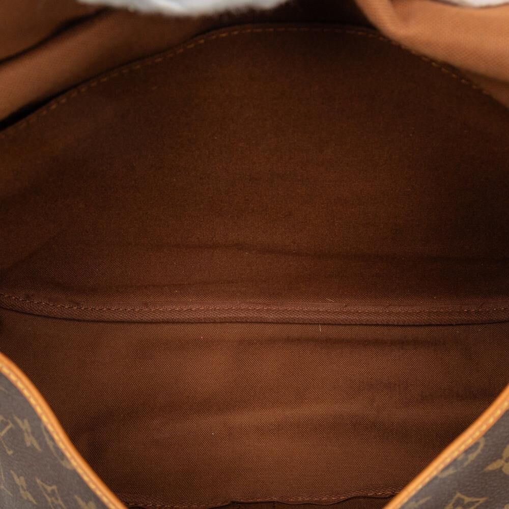 Louis Vuitton Saumur