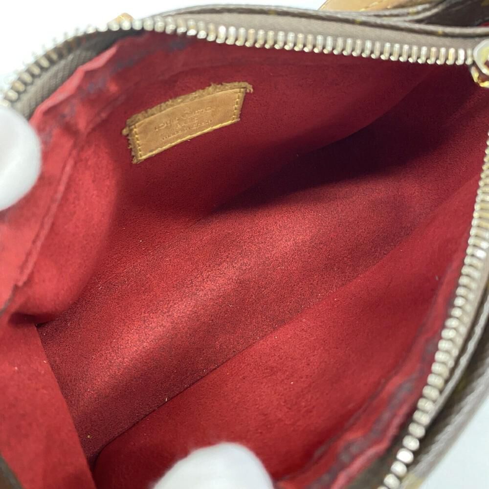 Louis Vuitton Shoulder Bags