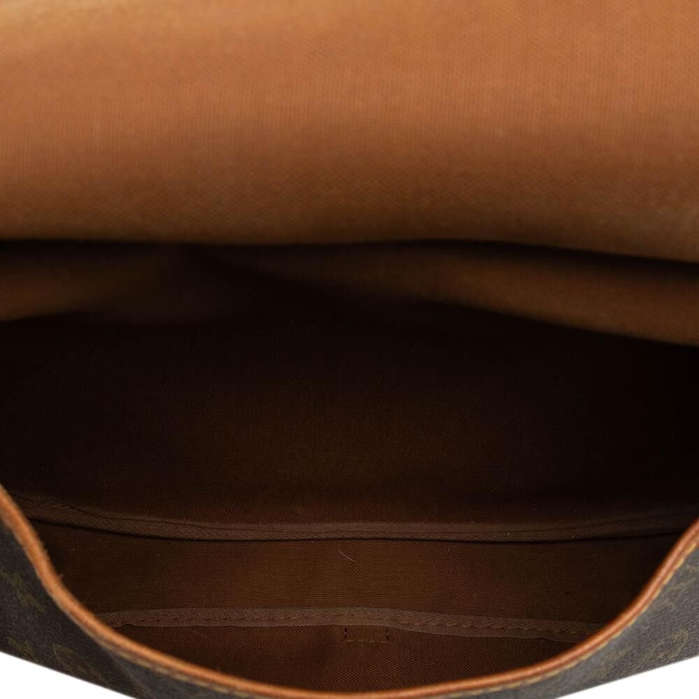 Louis Vuitton Saumur