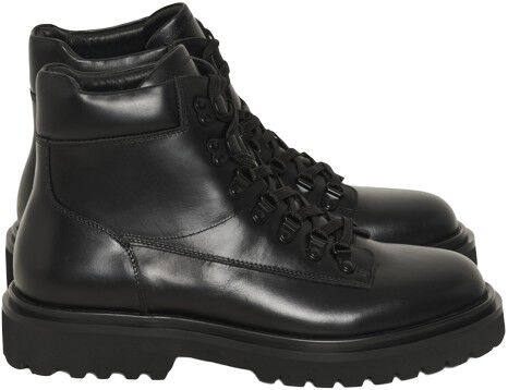 MArams Boot