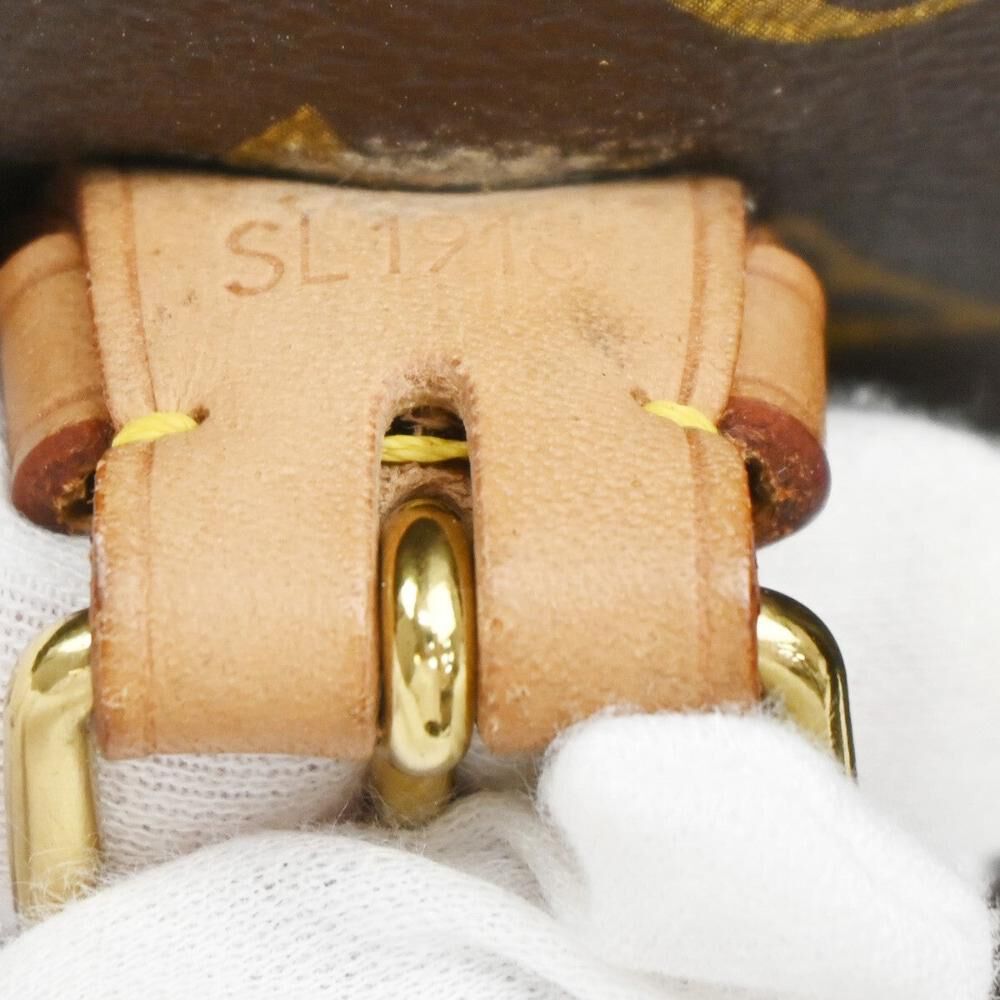 Louis Vuitton Messenger