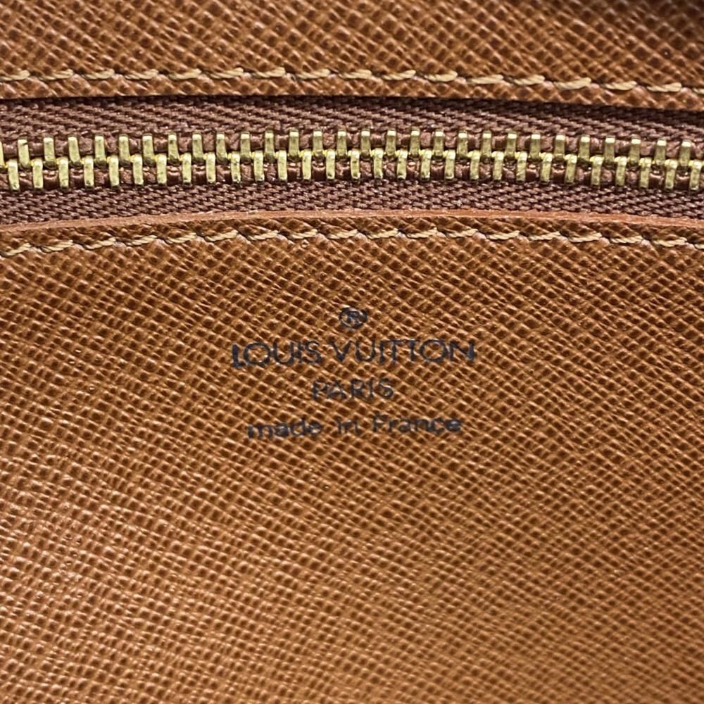 Louis Vuitton Shoulder Bags