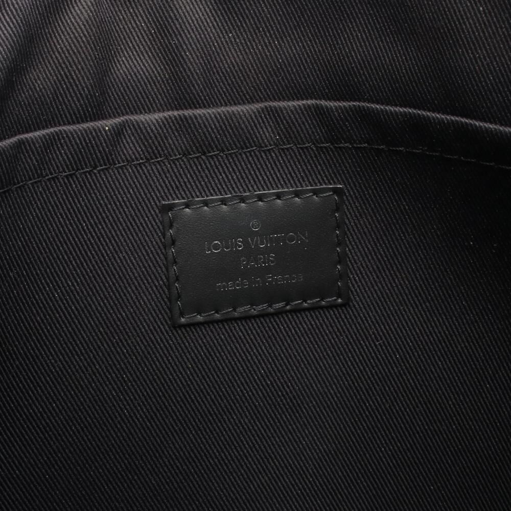 Louis Vuitton Clutch