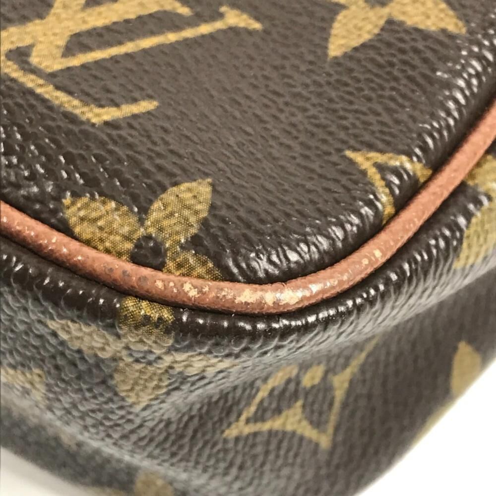 Louis Vuitton Shoulder Bags