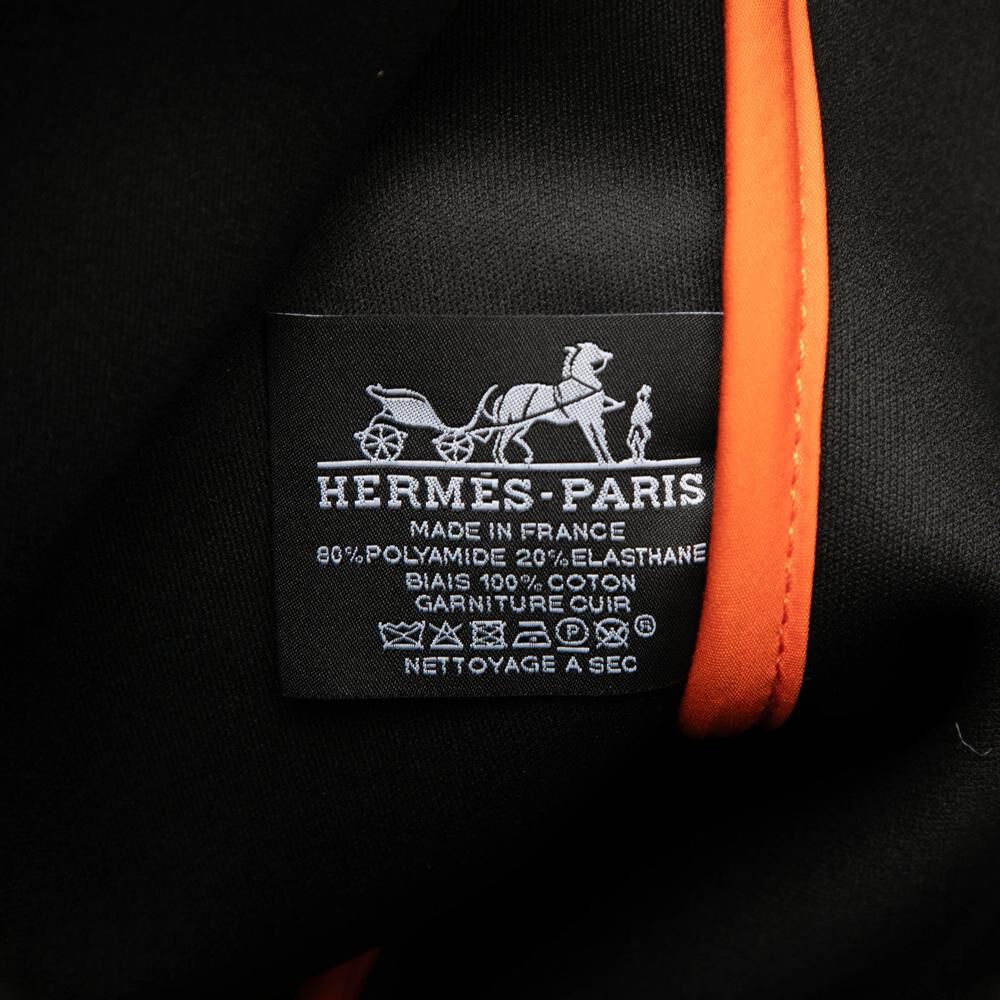 Herm&egrave;s Clutch