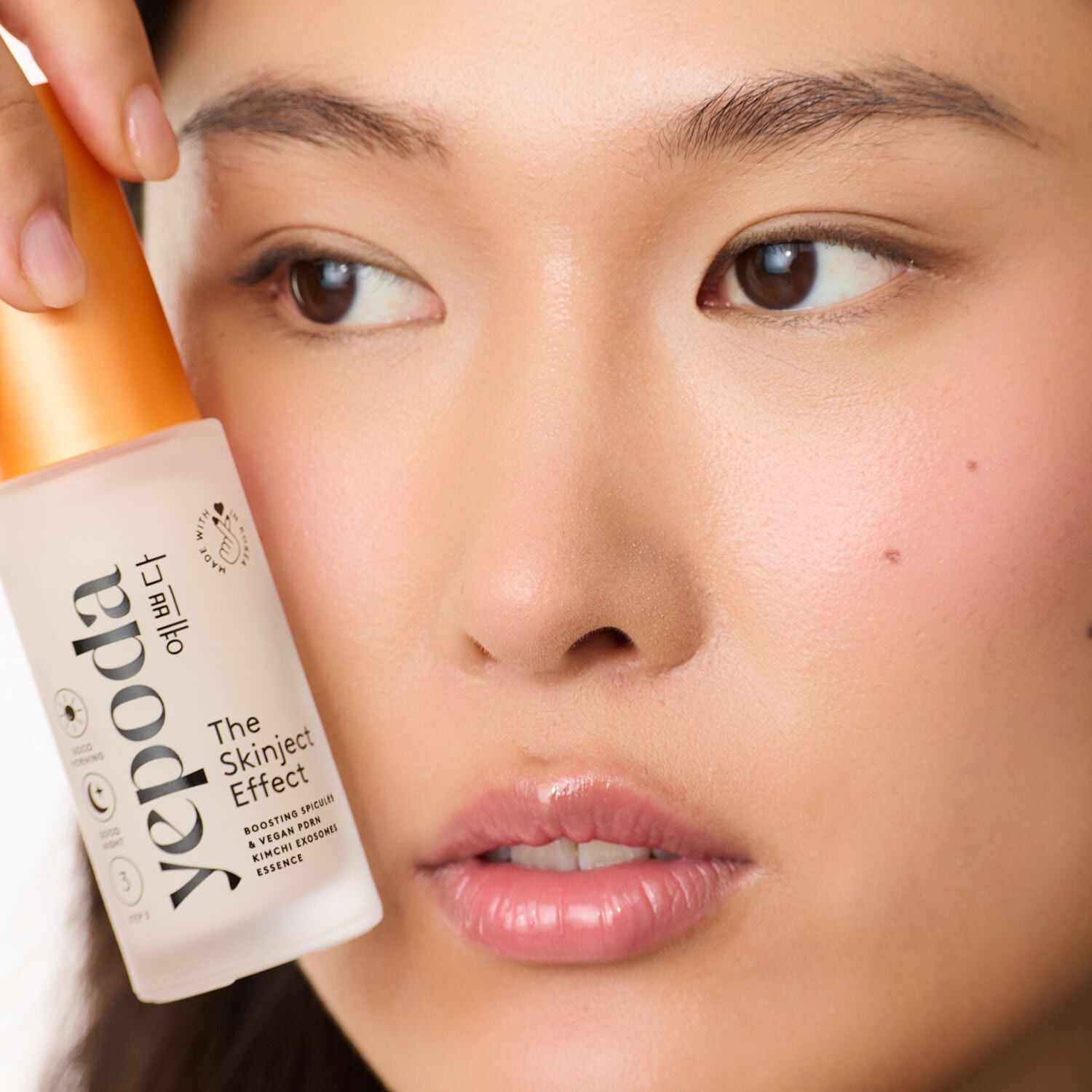 The Skinject Effect &auml;r en revolutionerande essens som stimulerar huden