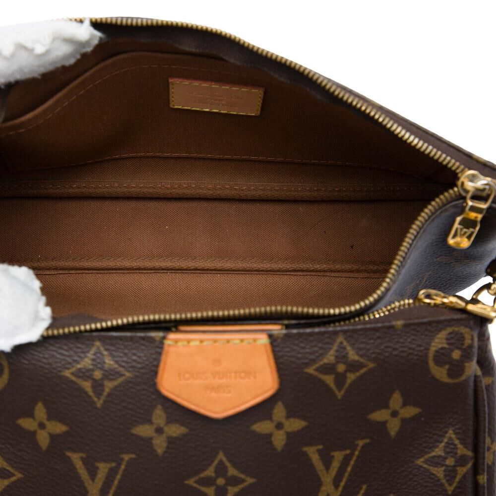 Louis Vuitton Pochette Accessoires