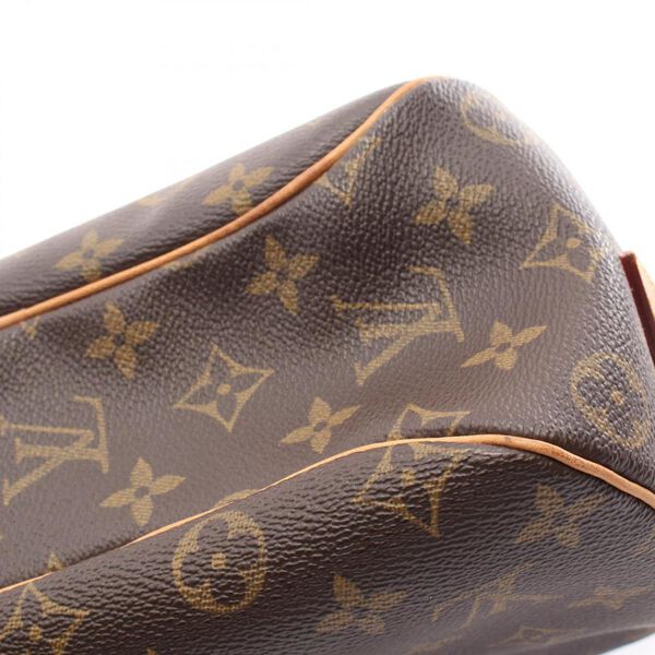 Louis Vuitton Crossbody Bag