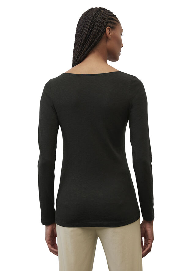 T-shirt, long sleeve, boat neck