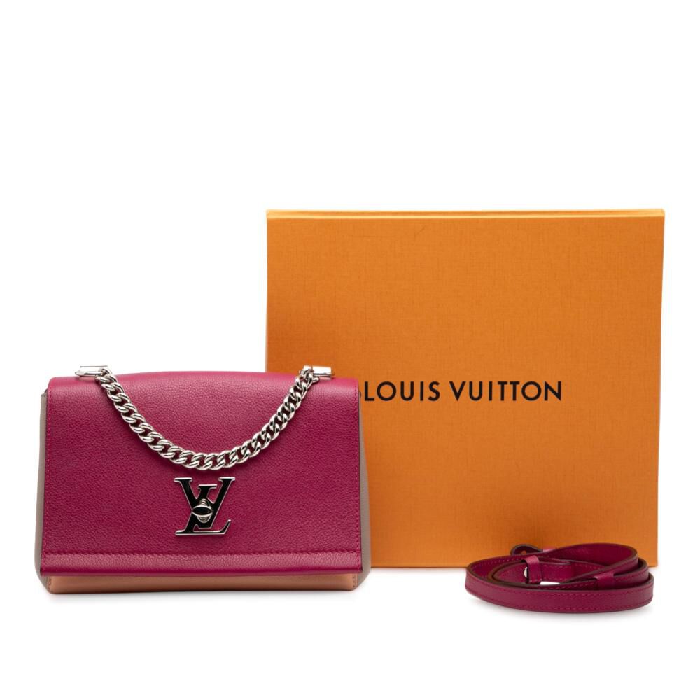 Louis Vuitton Shoulder Bags