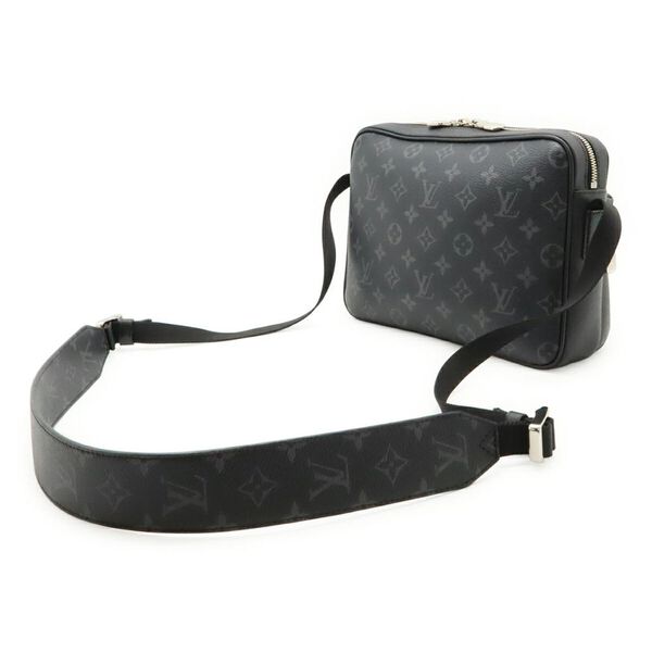 Louis Vuitton Messenger