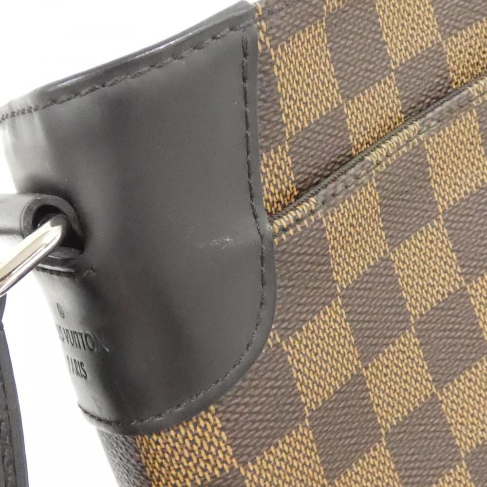 Louis Vuitton District