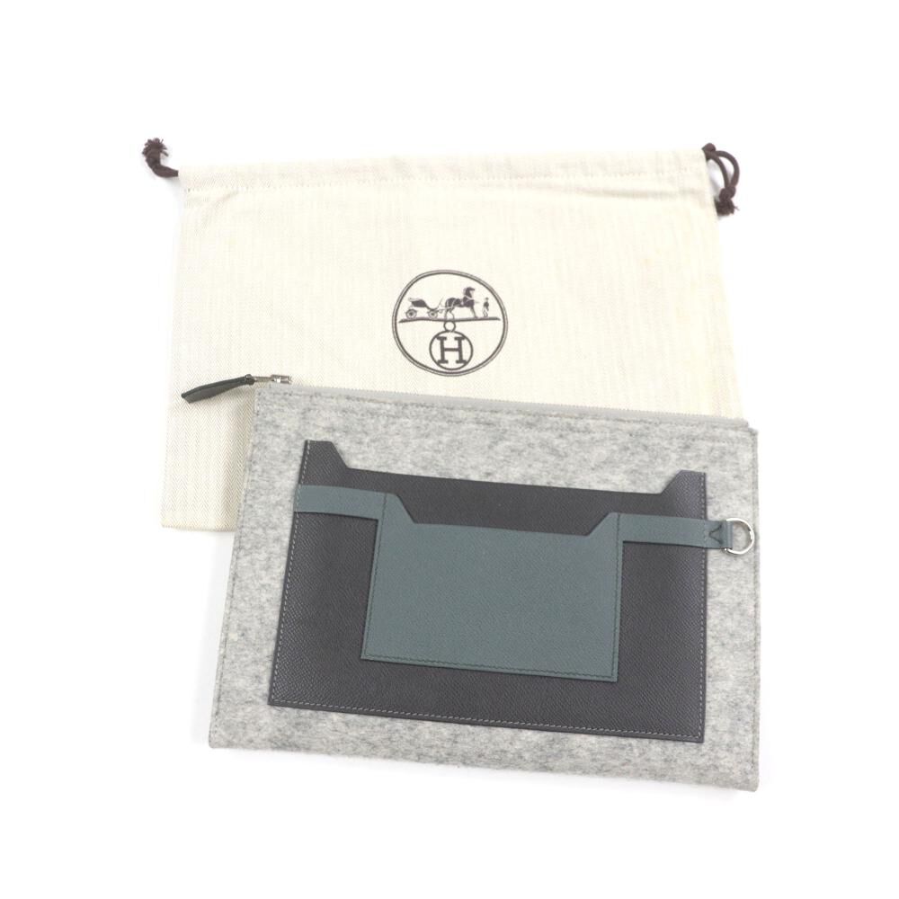 Herm&egrave;s Clutch