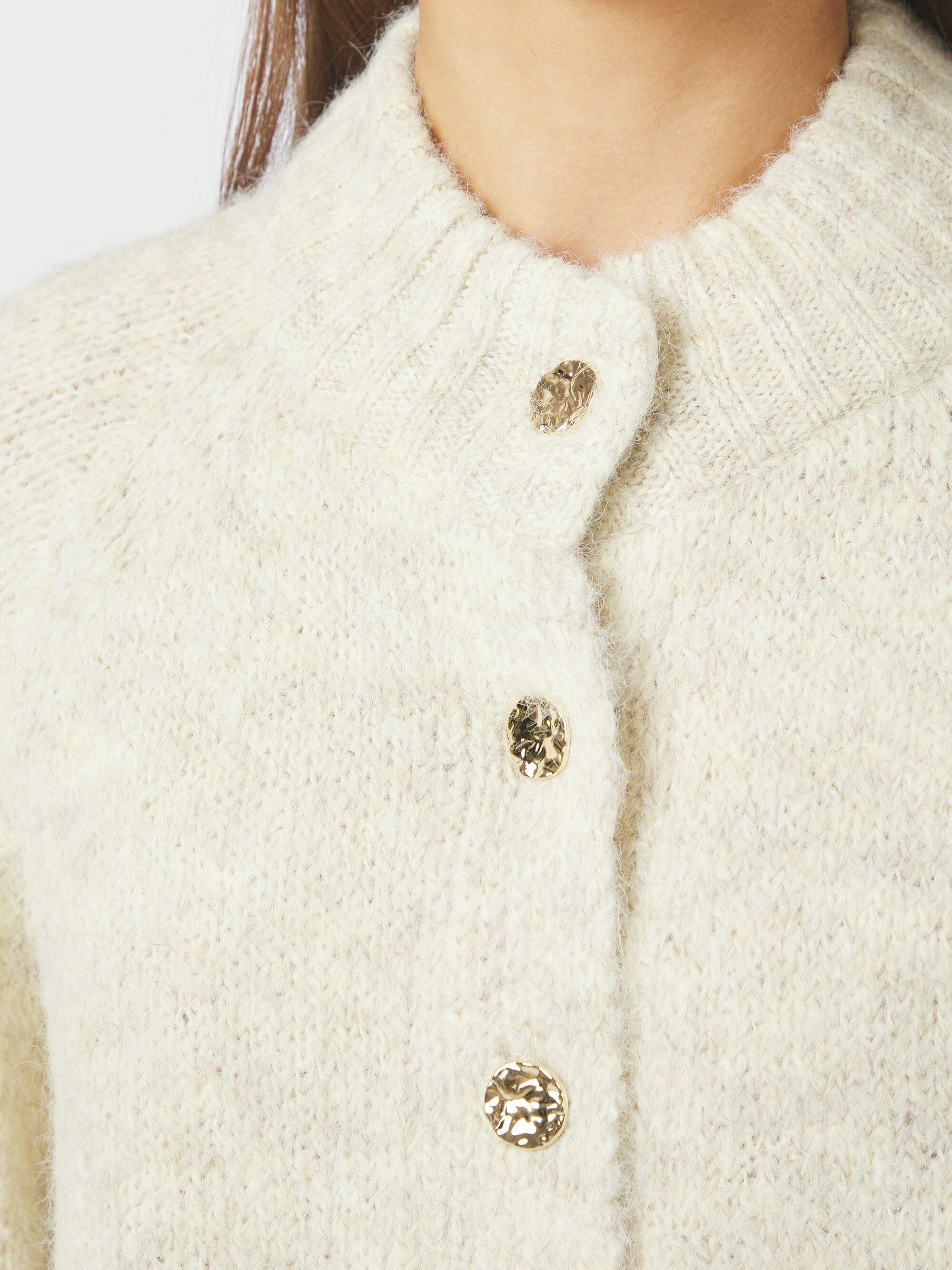 Benuta Fluffy Knit Cardigan