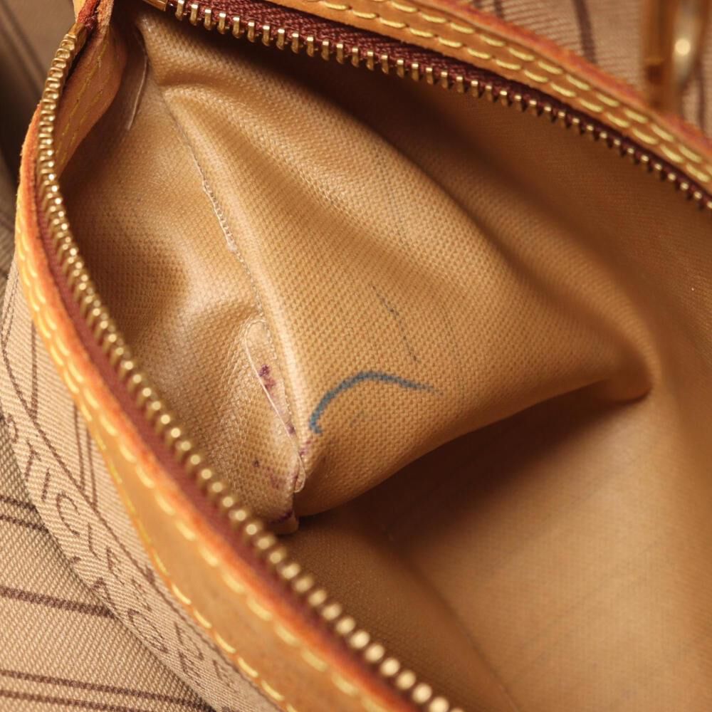 Louis Vuitton Neverfull