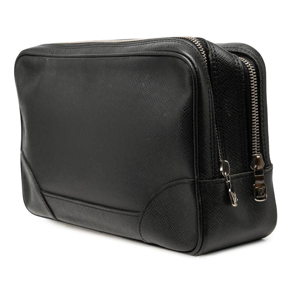 Louis Vuitton Clutch