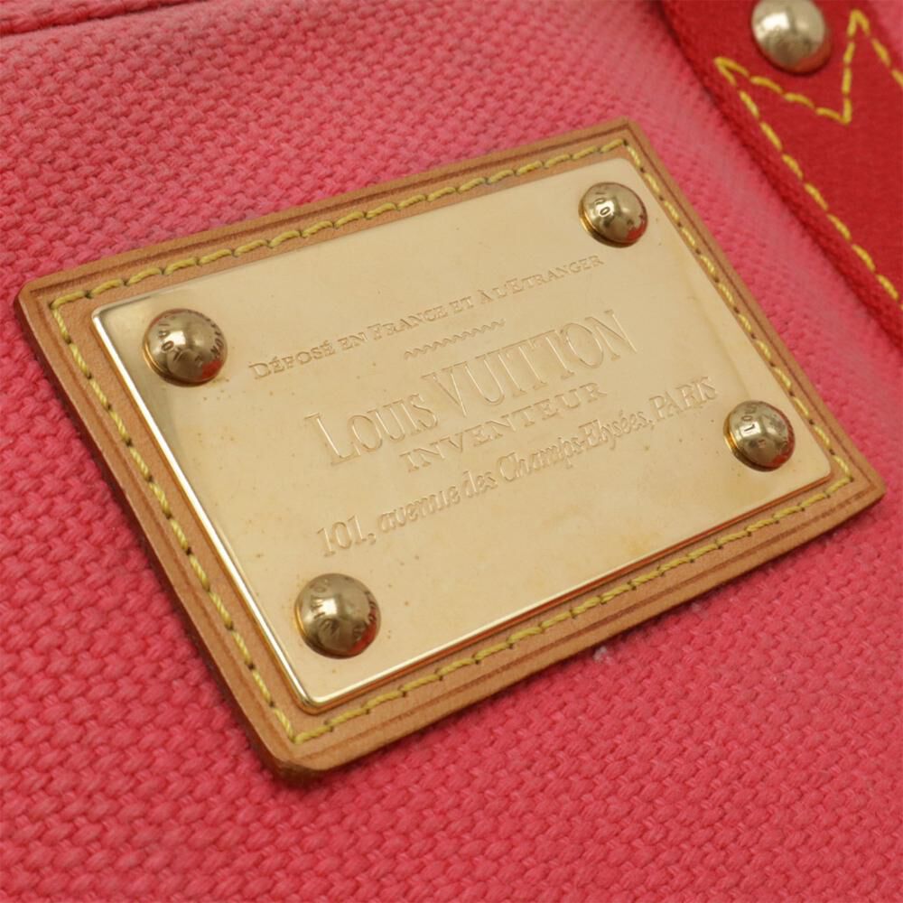 Louis Vuitton Antigua