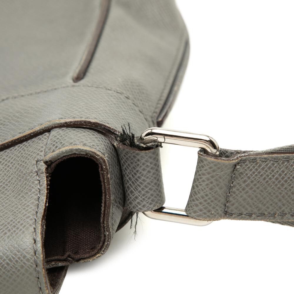 Louis Vuitton Crossbody Bag