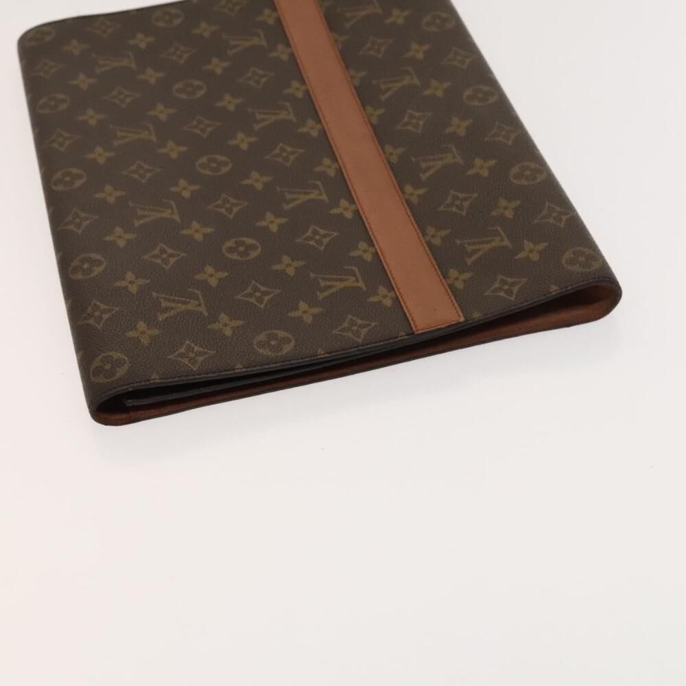 Louis Vuitton Clutch