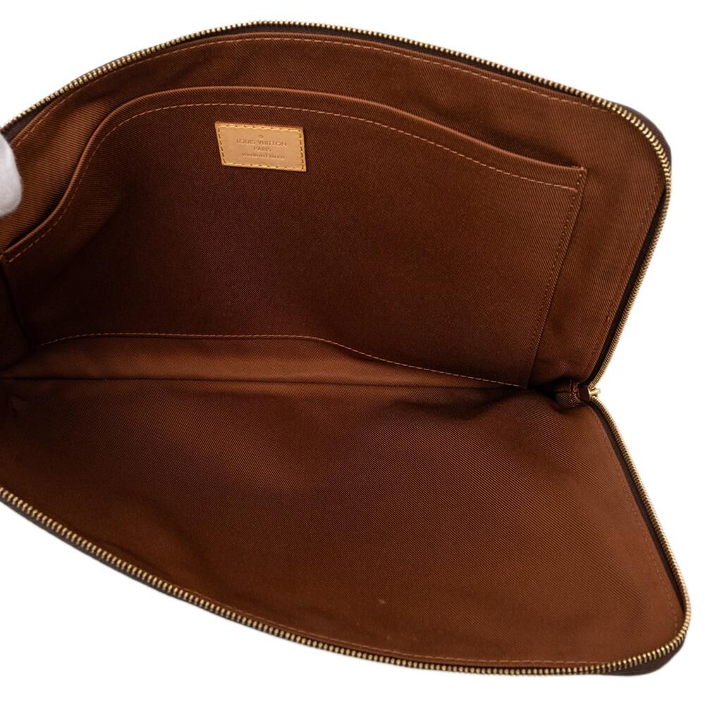 Louis Vuitton Clutch