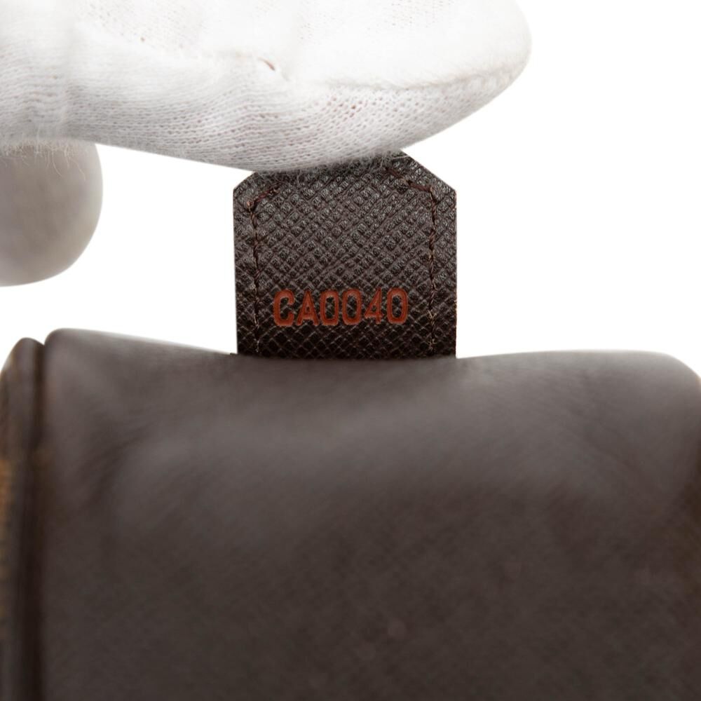 Louis Vuitton Trousse Toilette