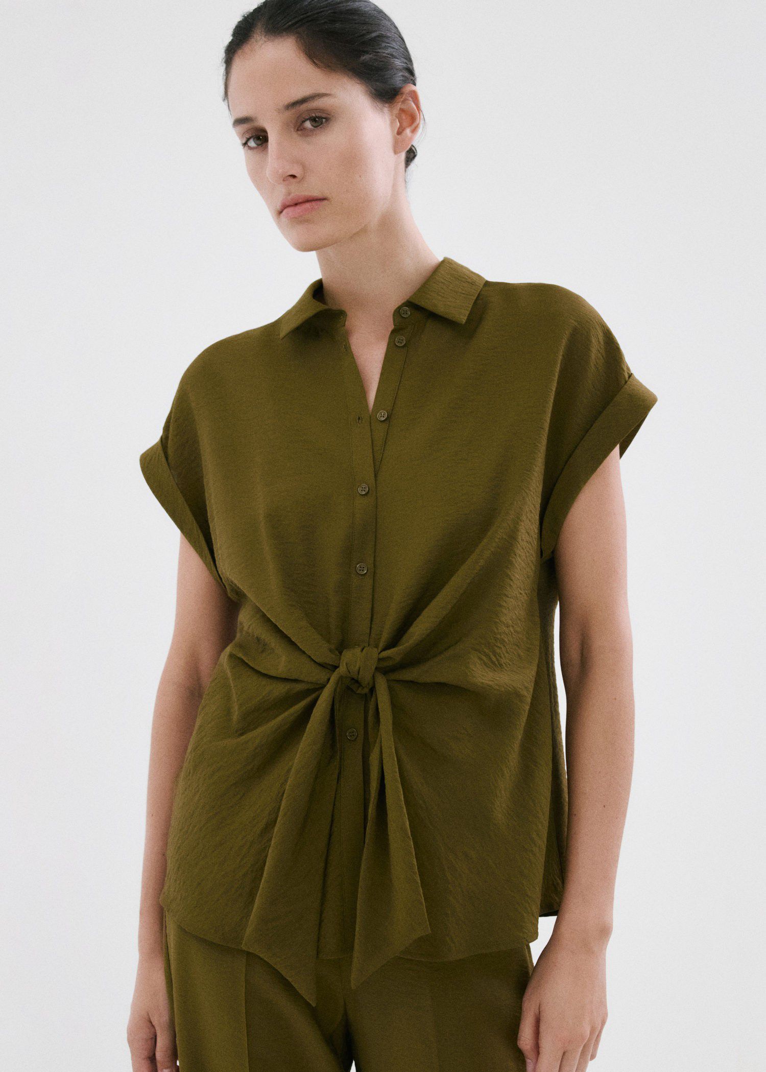 Knot short-sleeve shirt