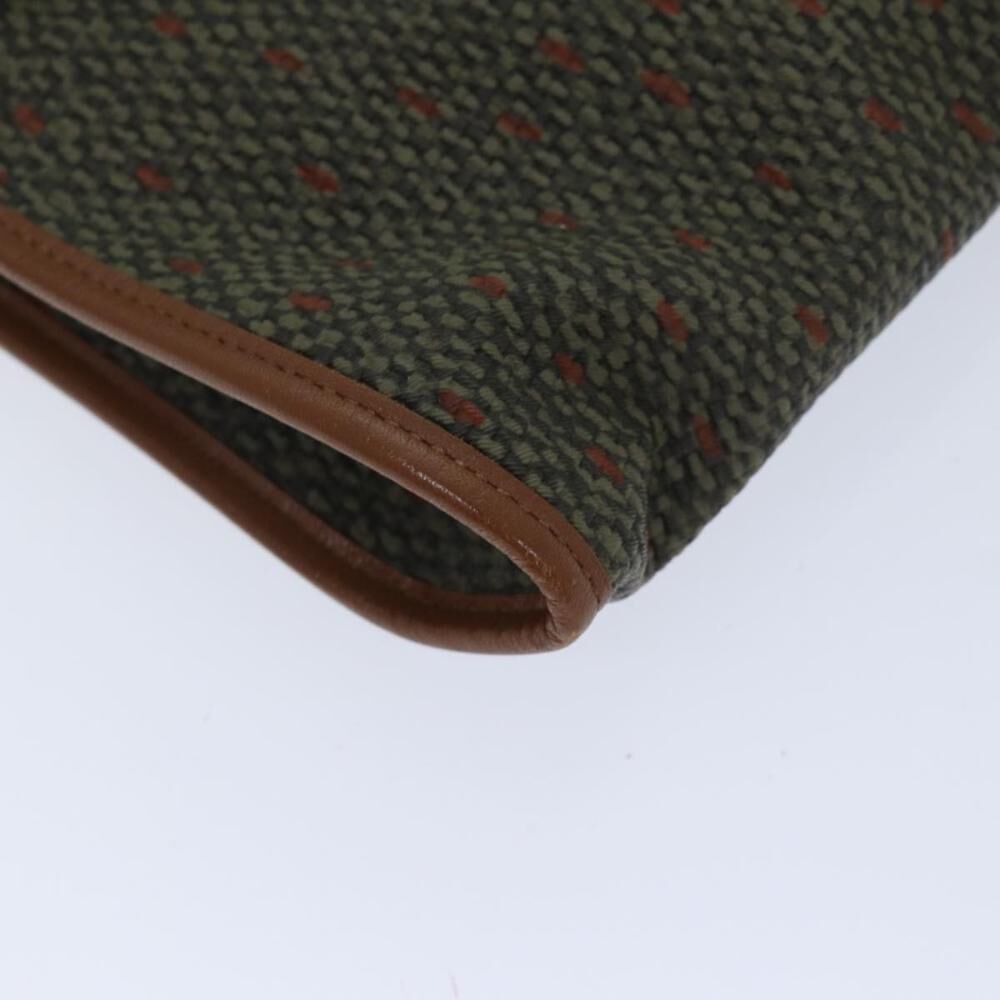 Yves Saint Laurent Shoulder Bag