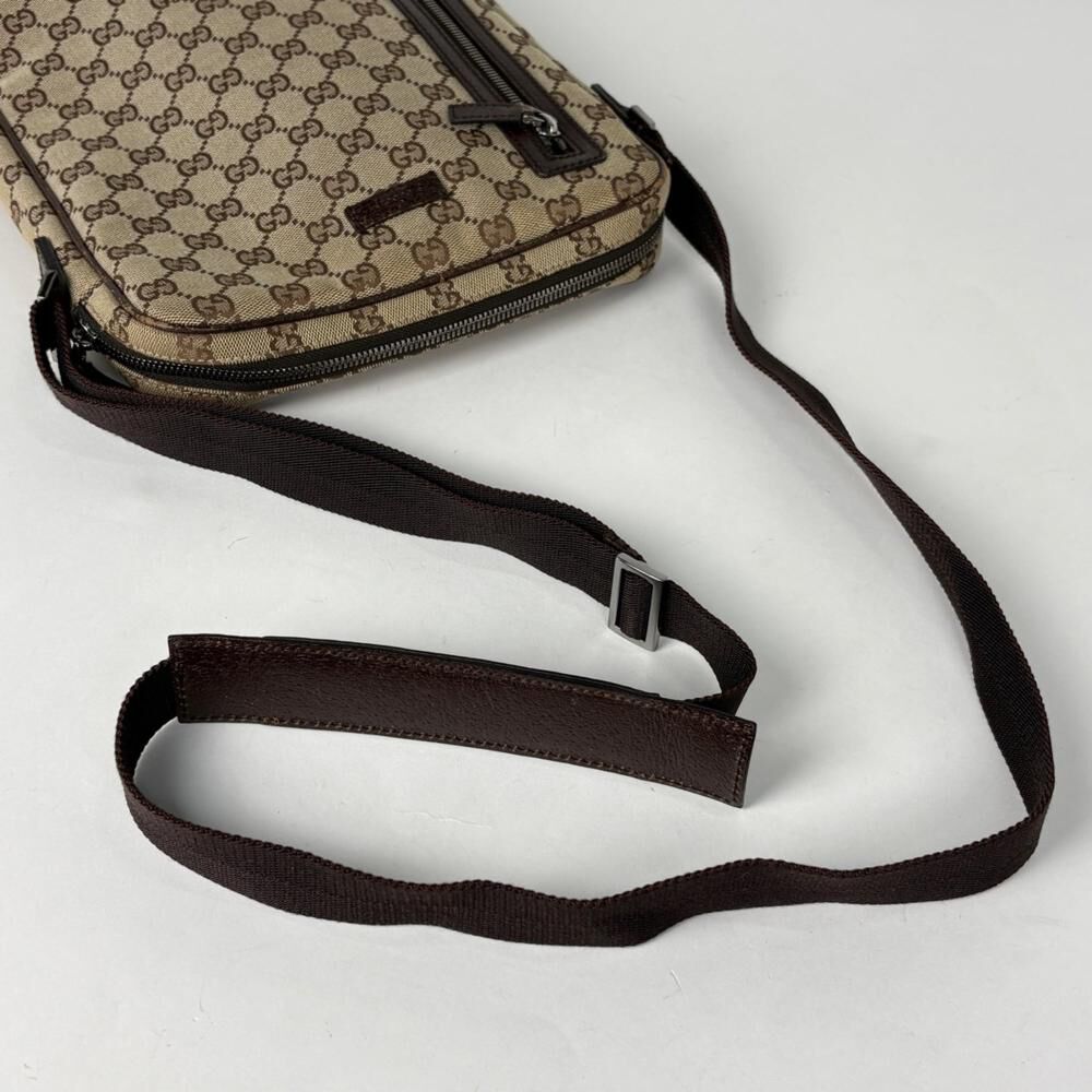 Gucci Shoulder Bag
