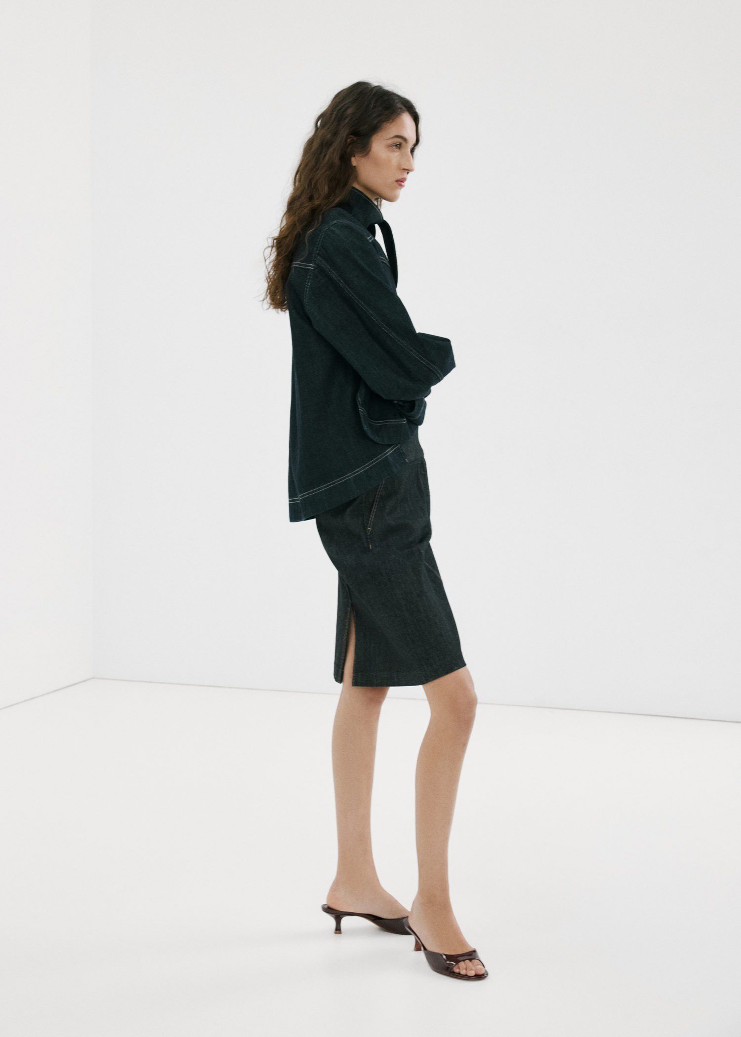 Pointed heel sandals