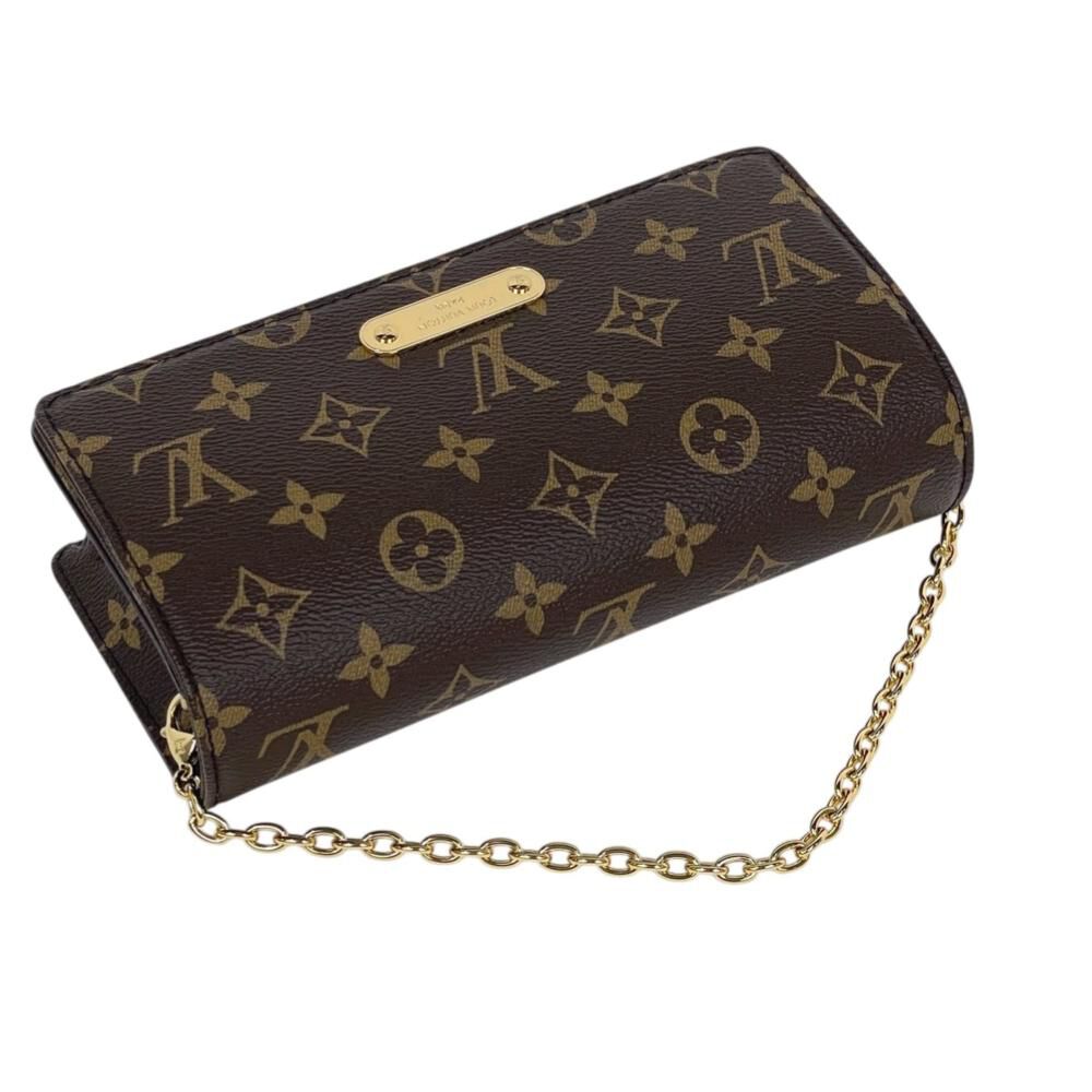 Louis Vuitton Shoulder Bags