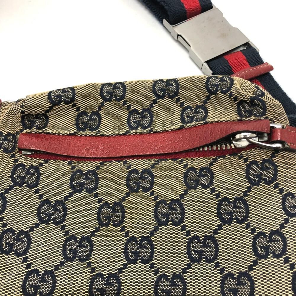 Gucci Pouch