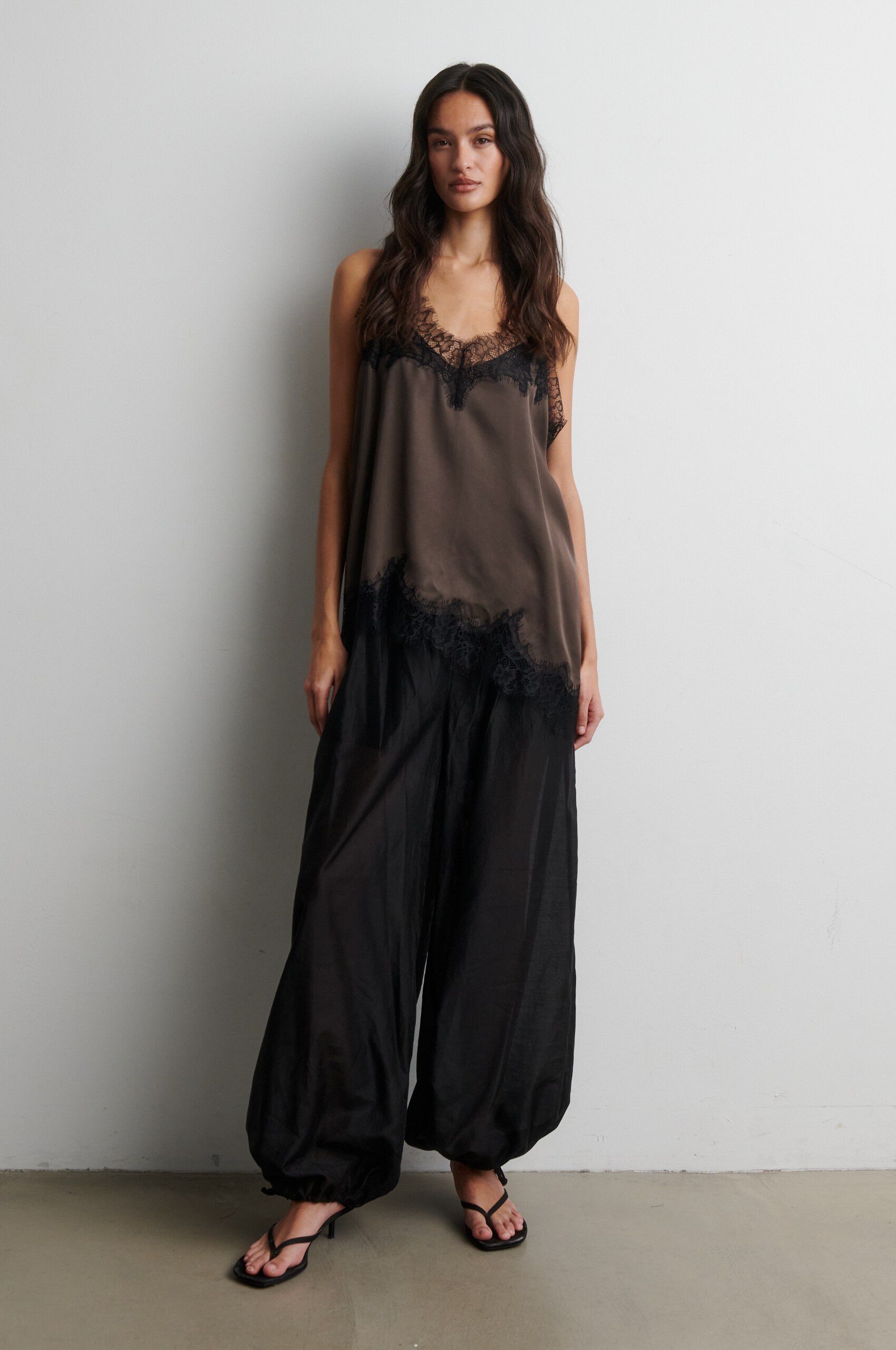 Lacia Contrast Strap Top